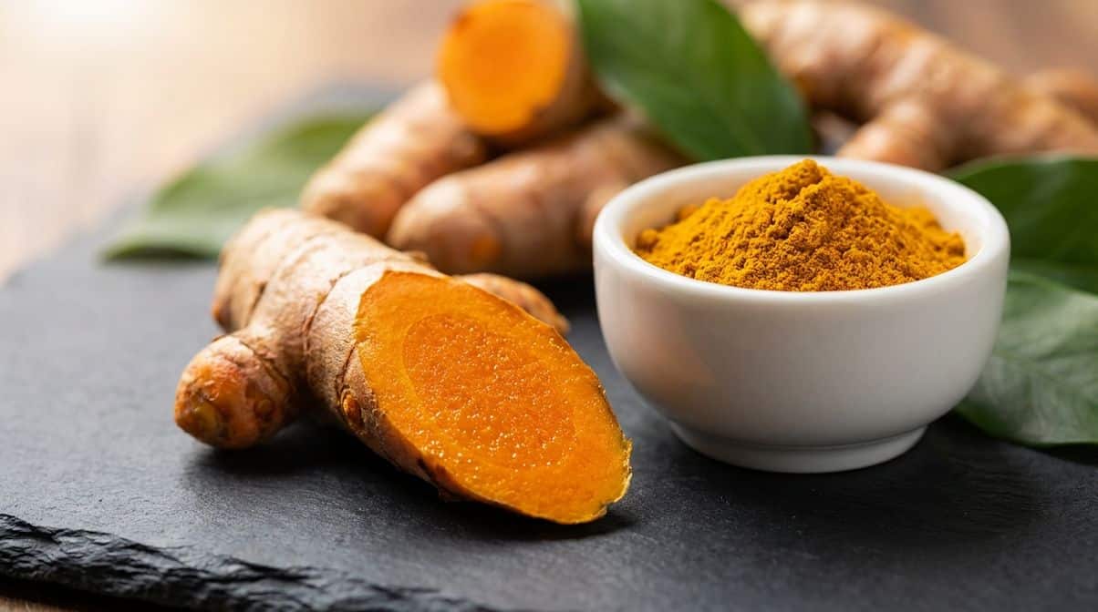 curcuma benefici infiammazione dolore